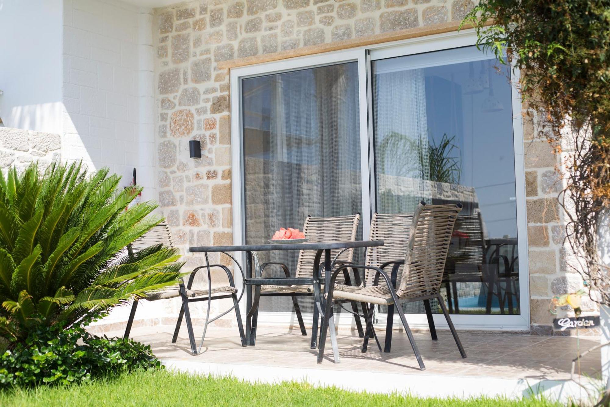 Muses Of Art Villas Afando Esterno foto